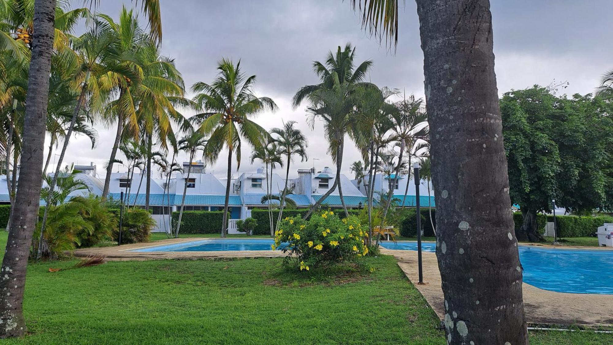 Peaceful And Private Villa Grand Bay Ngoại thất bức ảnh